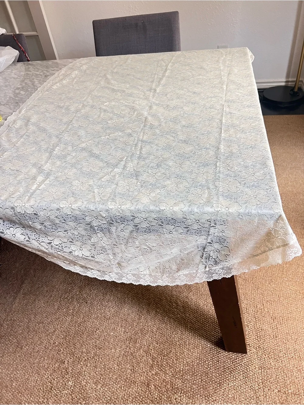 Vintage Lace Floral Table Cloth
